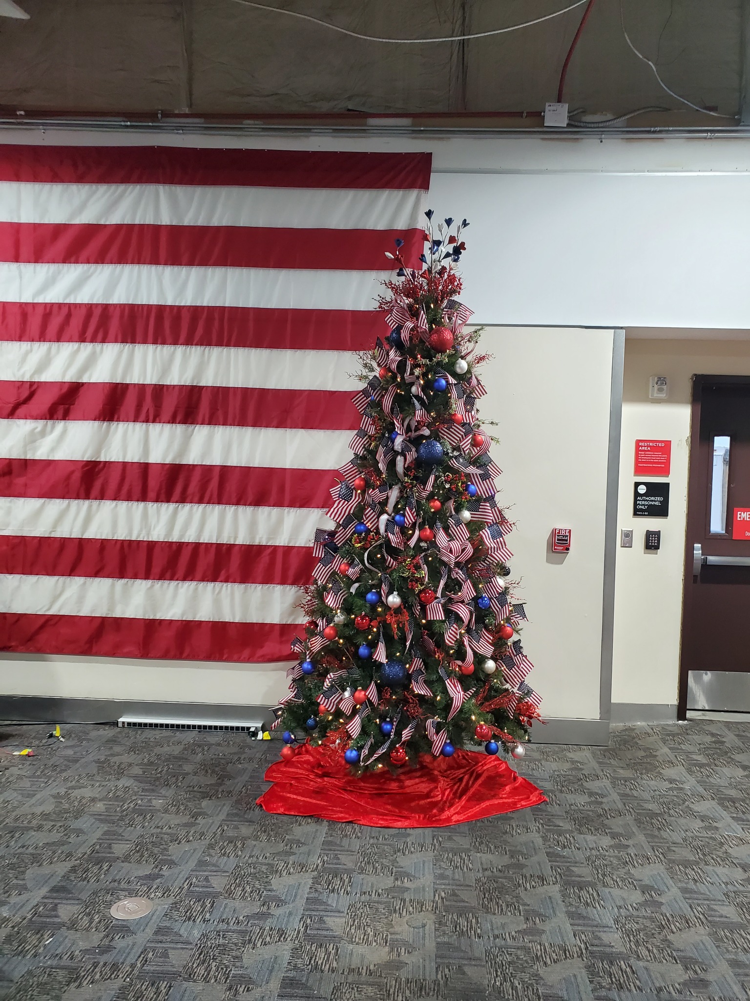 Patriotic Commercial Tree