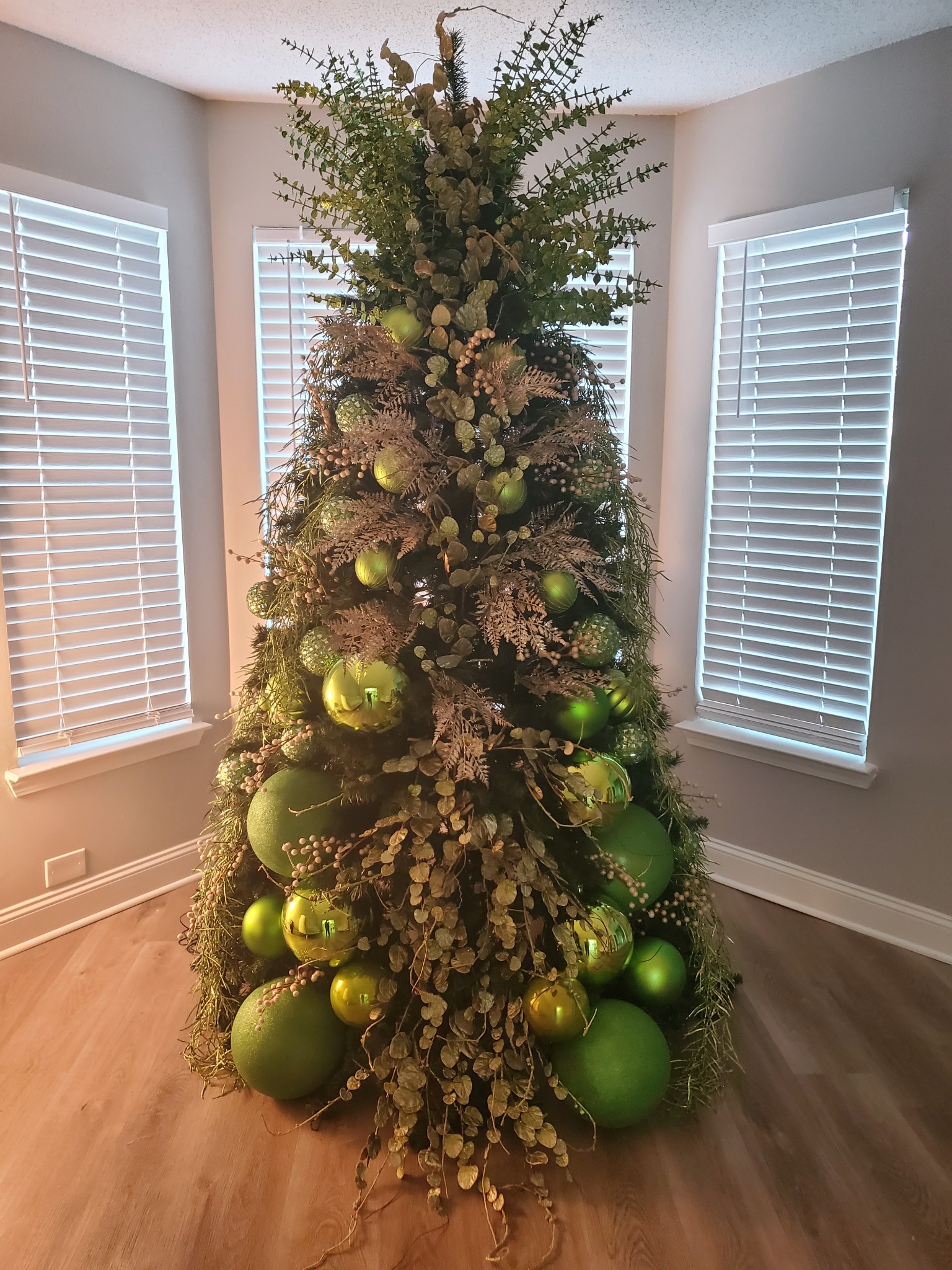 Emerald Luxe Christmas
