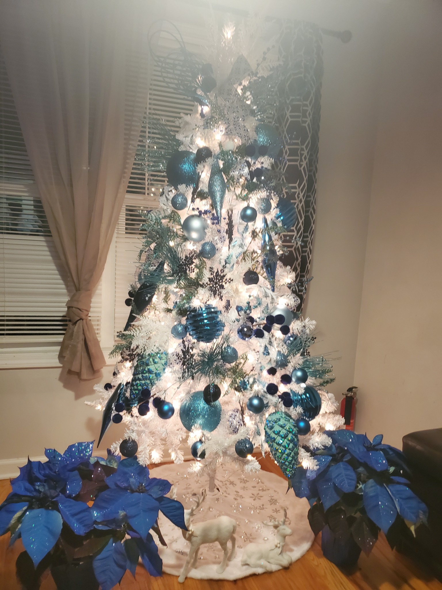 Arctic Blue Wonderland